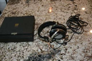 Vintage barely usedFostex T50 black over ear Headphones 3