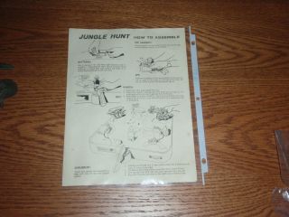Vintage 1963 Hubley Jungle Hunt Target Game Battery operated w/Box LN 4