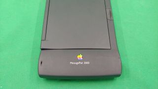 Vintage Apple Newton MessagePad 2000 Circa 1997 4