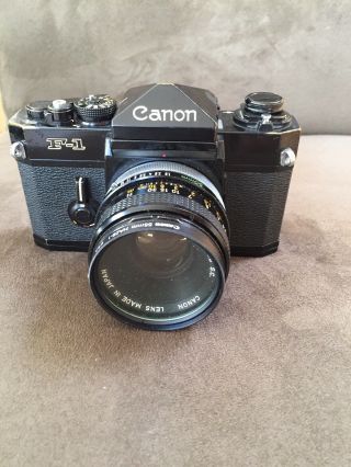 Vintage Black Canon F - 1 SLR 35mm Film Camera w/50mm f/1.  8 FD Lens EXC w/booklet 3