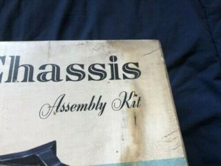 Vintage Renwal Visible Automobile Chassis Model Assembly Kit 813 1/4 Scale 3