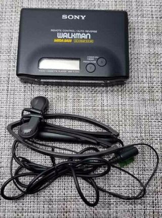 Vintage Sony Wm - F701c Walkman W Mdr A20 Headphones