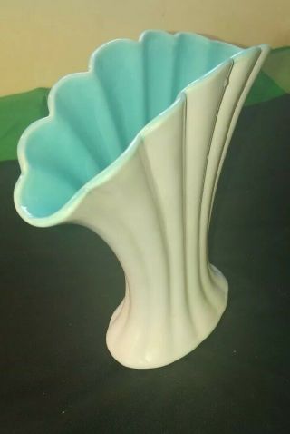 Vintage Gladding McBean Catalina Pottery Fan Vase C310 Ivory and Turquoise 2