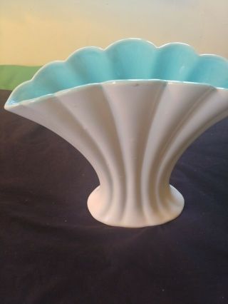 Vintage Gladding McBean Catalina Pottery Fan Vase C310 Ivory and Turquoise 6