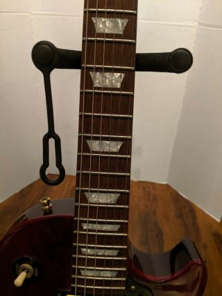 Vintage Gibson Les Paul Studio Guitar,  Wine Red Gold Hardware 2004 Hard Case 7