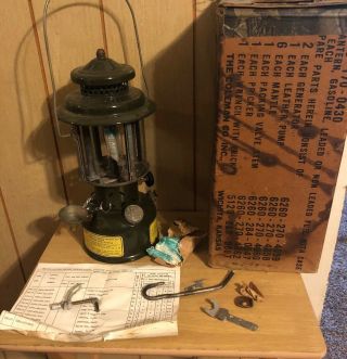 Vintage 1967 Coleman Us Army Green Military Gas Lantern Box Extra Parts