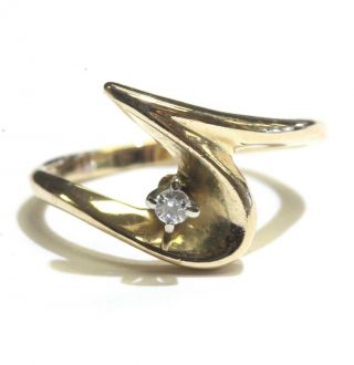 14k Yellow Gold.  03ct Si1 H Round Diamond Solitaire Ring 2.  1g Estate Vintage