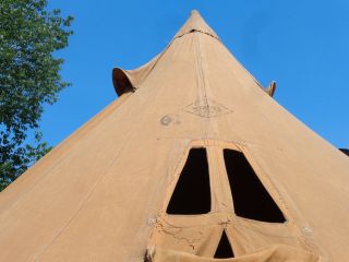 VINTAGE WOODS MFG CO LARGE TEEPEE CANVAS TENT (BOY SCOUT OR ENCAMPMENT) 7