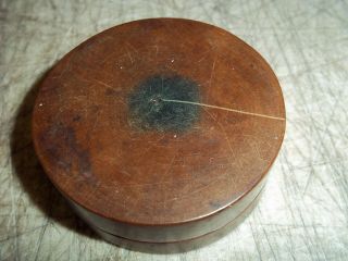 VINTAGE ANTIQUE CHINESE COMPASS IN 2 PIECE WOODEN BOX 2.  5 