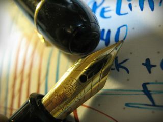 vtg Pelikan 140 Semi Flex EF 14K Nib Fountain Pen Black Gold & Green 3