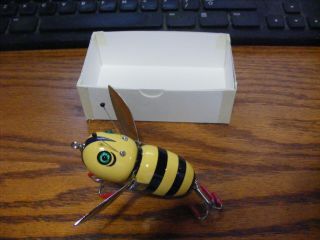 C Hines Pflueger Comstock Style Flying Helgrammite 3 " And 2 3/4 " Nasonex Bee