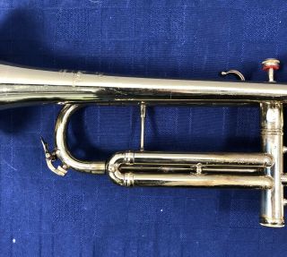 Vintage Bach Mt.  Vernon NY Mercury Model Bb Trumpet with Case 9