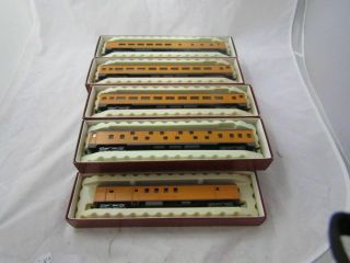 Five Vintage Rivarossi Union Pacific Passenger Cars In Boxes 12 " Cars 10 "