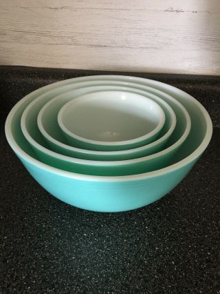 Set Of 4 Vintage Pyrex Turquoise Mixing Bowls 401 402 403 404