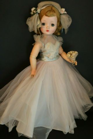 Vintage Madame Alexander Cissy Bridesmaid 1956 Doll 2030 Tagged Gown Cissy Doll