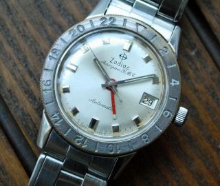 Vintage Zodiac Aerospace Gmt Automatic Watch W/ Rare Stretch Rivet Bracelet