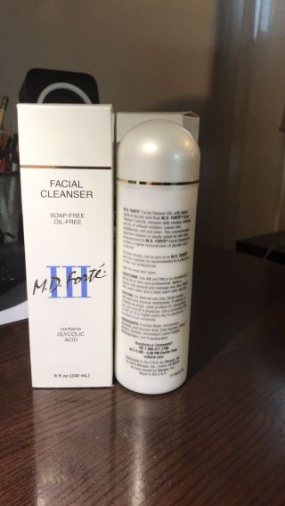 Md Forte Facial Cleanser Iii With Glycolic Acid Discontinued Read M.  D.  Rare.
