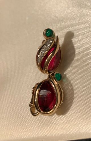 Vintage Signed Trifari Alfred Philippe Ruby Cabochon Earring Clip - On 2