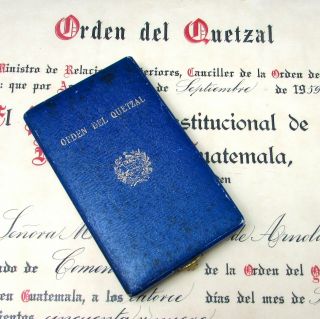 Vintage Guatemala Order of The Quetzal Silver Enamel Cross Medal w/ Box & Doc 8