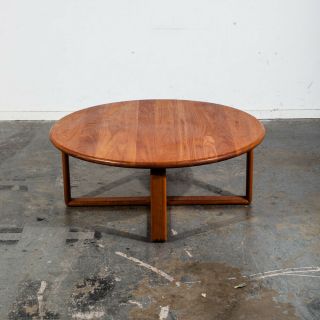 Mid Century Danish Modern Coffee Table Solid Teak Wood Round Denmark Vintage Mcm