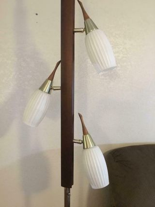 Danish Modern Mid Century Vintage Eames Majestic Tension Pole Lamp Light