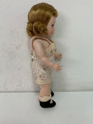 Vintage Madame Alex MME Doll In Lace Outfit & Black Shoes 1940s? Antique cutesy 4