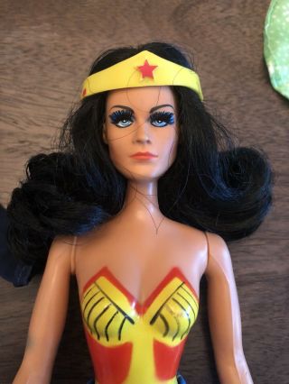 Mego Wonder Woman Doll And RARE Outfit Lynda Carter Parkdale Novelties 6