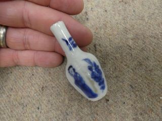 4 x Antique? Miniature Chinese Blue & White Bottle Vases 6
