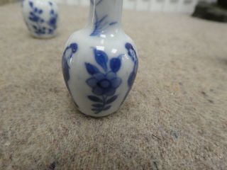 4 x Antique? Miniature Chinese Blue & White Bottle Vases 9