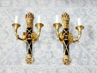 Vintage Antique French Neoclassical Heavy Ormolu Gold Gilt Black Sconces Pair
