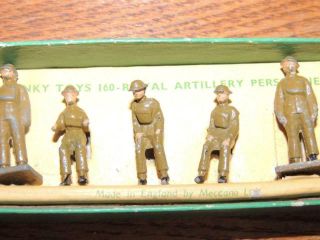 Vintage DINKY TOYS No.  160 ROYAL ARTILLERY PERSONNEL with insert 4