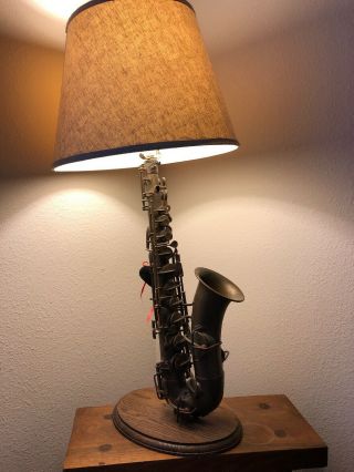 1919 Vintage Saxophone Lamp 2