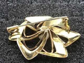 Vintage CARTIER 18K Yellow Gold Solitaire Pearl Pin Brooch Very RARE 1.  5 