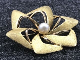 Vintage CARTIER 18K Yellow Gold Solitaire Pearl Pin Brooch Very RARE 1.  5 