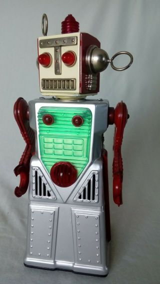 Vintage Tin toy robot Japan Chief Robotman 1960s Battery Operated KO.  YOSHIYA. 2