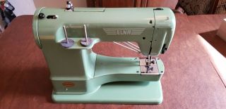 Vintage Elna Supermatic Sewing Machine with Portable Case 5