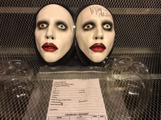 Marilyn Manson 2012 Twins Of Evil Tour Vip Rare Mask Set Signed & Unsigned