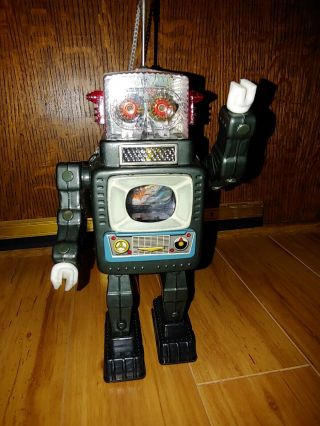 Vintage Tin Alps Battery Operated Television Spaceman Robot 1960s Japan 9