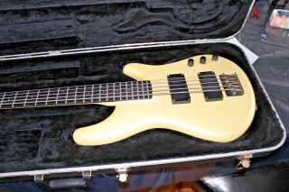 Price Lowered 1985 Vintage Ibanez Roadstar Ii Series 5 String Bass Pearl White