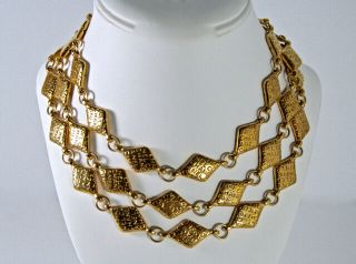 Vintag CHANEL Gold Tone Quilted Beads w/CHANEL Logo 3 Row Chocker Necklace 16” L 7