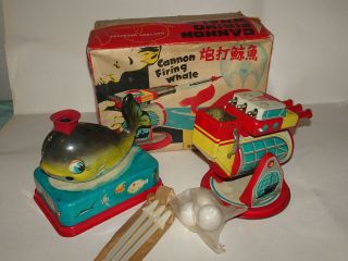 Red China Cannon Firing Whale Battery Operated Vintage Tin Toy 3
