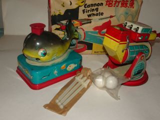 Red China Cannon Firing Whale Battery Operated Vintage Tin Toy 4