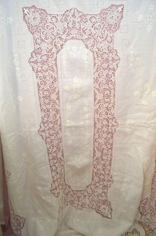 Vintage Antique Linen Tablecloth With Needle Lace Insertions & Borders Ss475