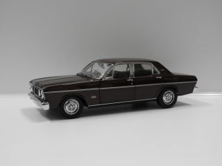 1:18 Ford Xt Gt Falcon (vintage Burgundy) Classic Carlectables 18679