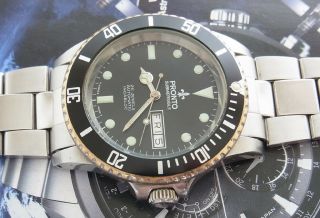 VINTAGE PRONTO SUBMERSIBLE DIVER AUTOMATIC 25 JEWELS SWISS MADE WATCH 2