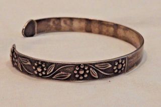 Vintage Sterling Silver Floral Design Cuff Bracelet Hallmarked Ydl Trinidad