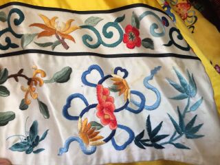 Vintage 60s Bai Hua Hand Embroider Chinese Robe Figural Yellow Flapper 20s Styl 8