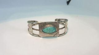 Vintage Navajo Silver Cuff Bracelet Turquoise 2