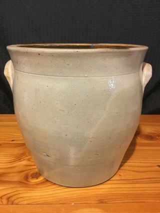 Vintage Stoneware Crock 3 Gallon With Salt Blaze And Blue Cobalt Flower. 3