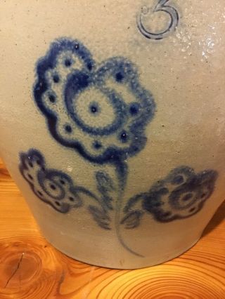 Vintage Stoneware Crock 3 Gallon With Salt Blaze And Blue Cobalt Flower. 9